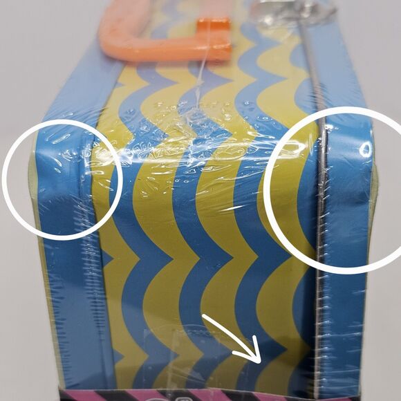 LOL Surprise Doll Tin Lunchbox 48 Piece Puzzle New Factory Sealed Cardinal MGA - Picture 7 of 10